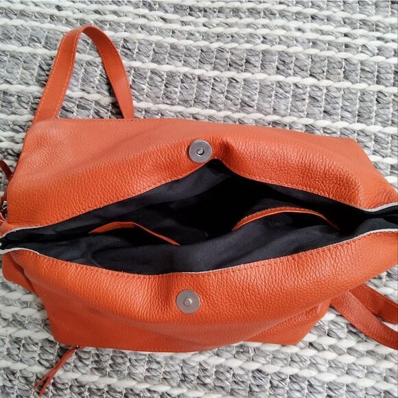 Pulicati Double Flap Leather Crossbody - Picture 4 of 15